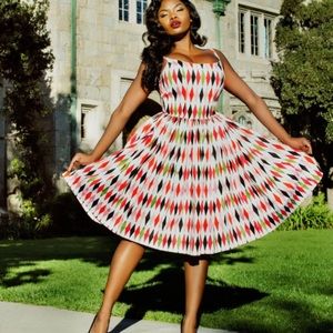 PINUP COUTURE
JENNY DRESS IN VINTAGE HARLEQUIN COTTON SATEEN